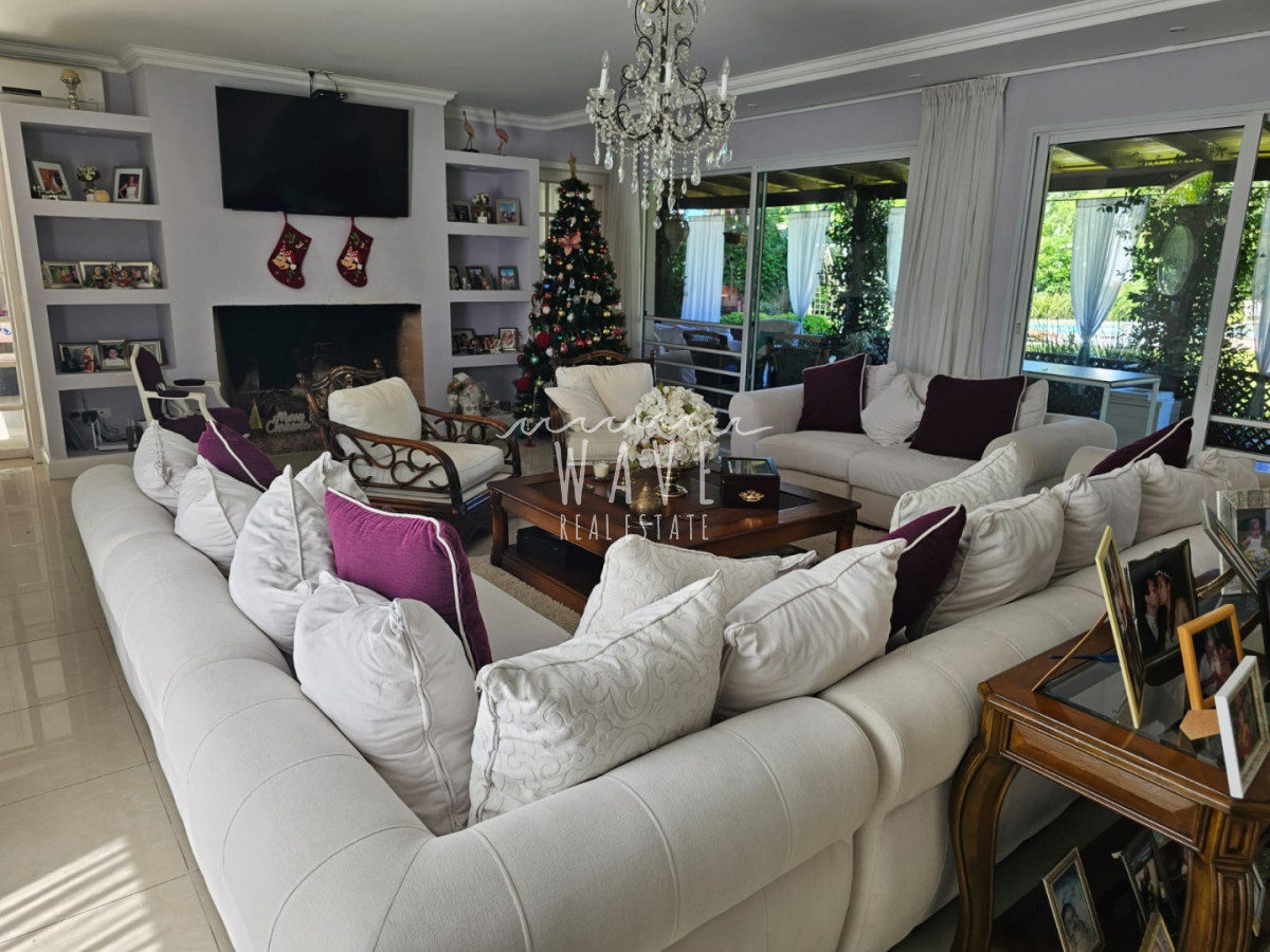 Casa ID.5461 - Venta Casa La Arbolada, Barrio Privado Punta del Este 