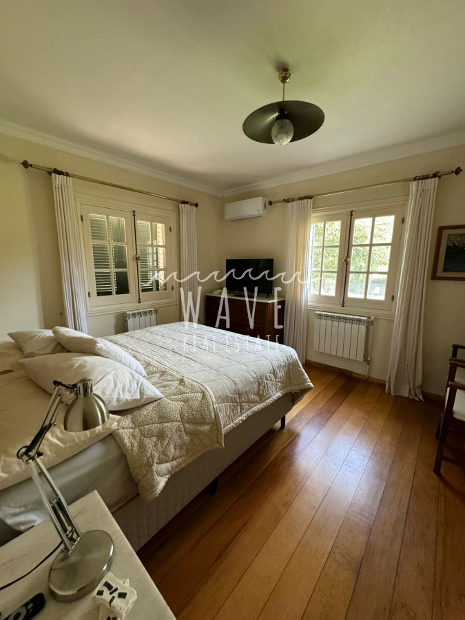 Casa ID.4484 - Brava, zona Torre del Agua, casa de 5 dormitorios y casa de huéspedes, en alquiler de verano