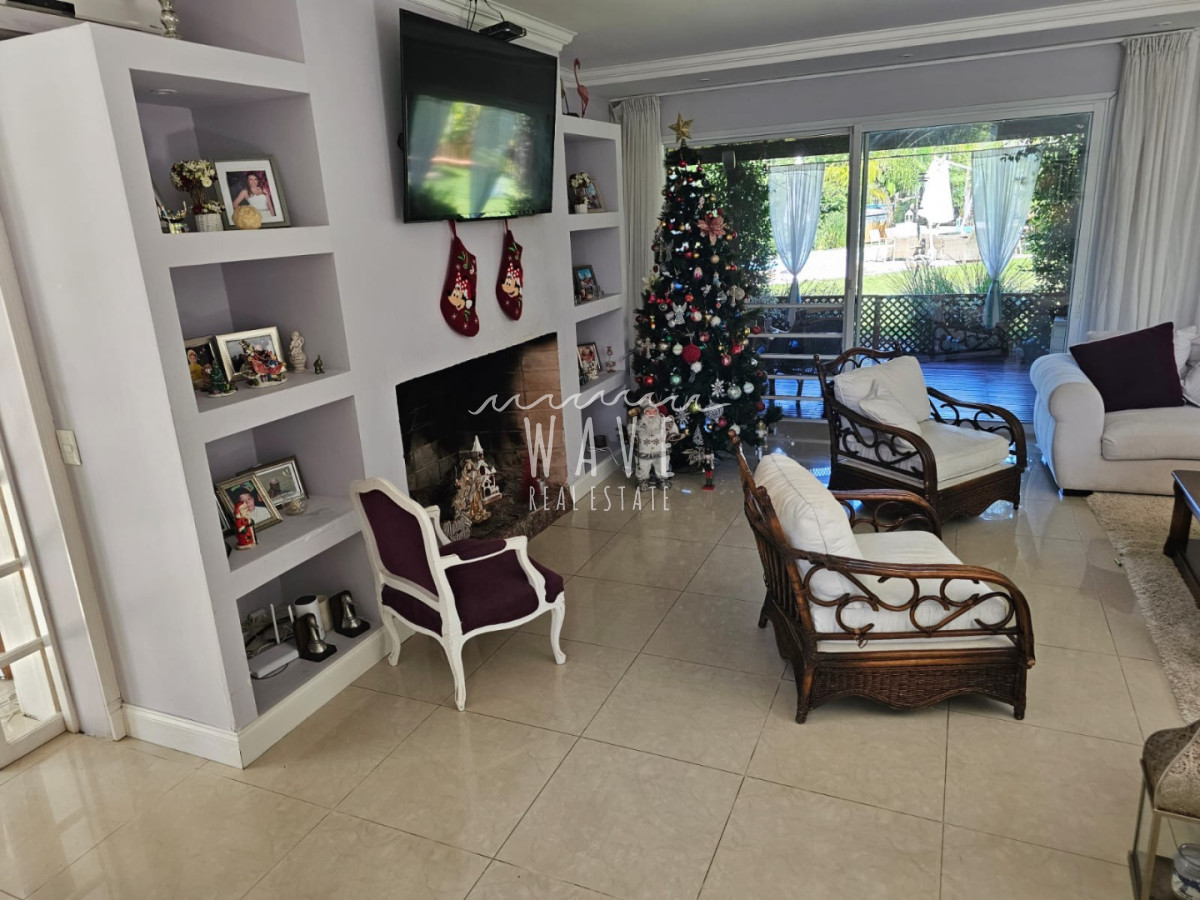 Casa ID.5461 - Venta Casa La Arbolada, Barrio Privado Punta del Este 