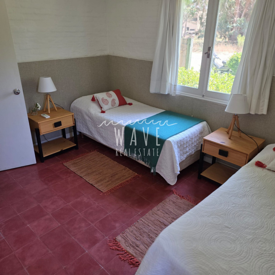 Casa ID.4094 - La Barra, cerca de la playa, 3 dormitorios, piscina climatizada.