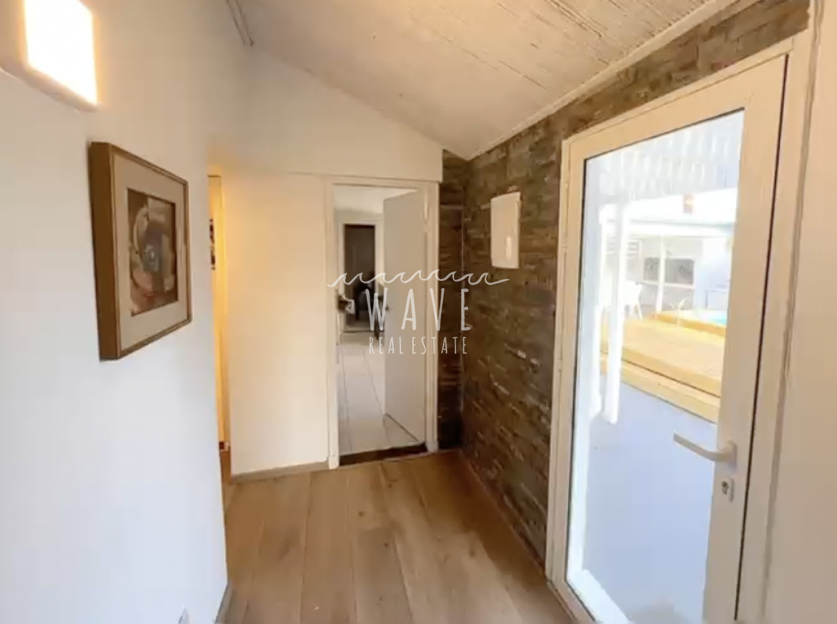 Casa ID.4975 - Venta de casa , con 4 dormitorios  en La Barra