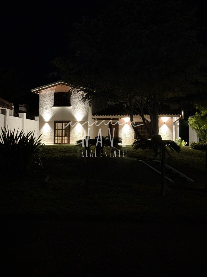 Casa ID.4257 - San Rafael, PDA 12. 3 dormitorios, dep. serv c baño, alarma, cerramiento.