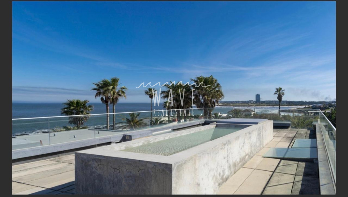 Casa ID.5358 - Hermosa casa a a la venta en el corazón de La Barra