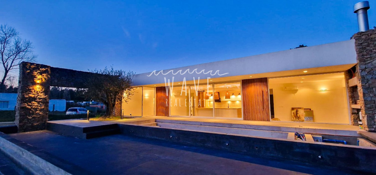 Casa ID.4985 - Alquiler de verano, Casa de 3 dormitorios en Barrio Privado, Punta Ballena, con piscinas y parrillero