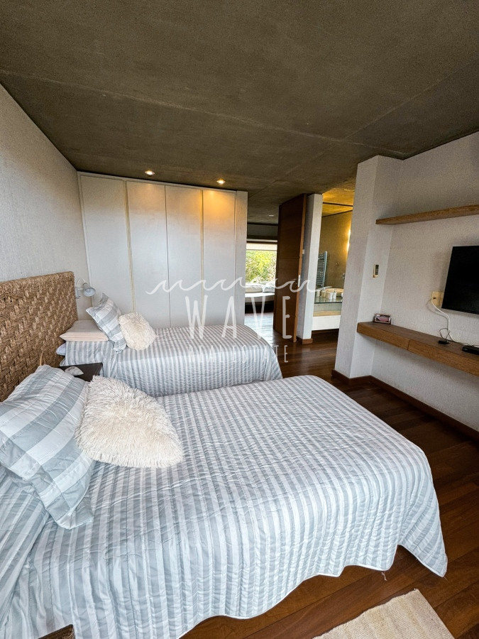 Casa ID.4373 - Espectacular casa moderna con vista al mar en alquiler de verano 