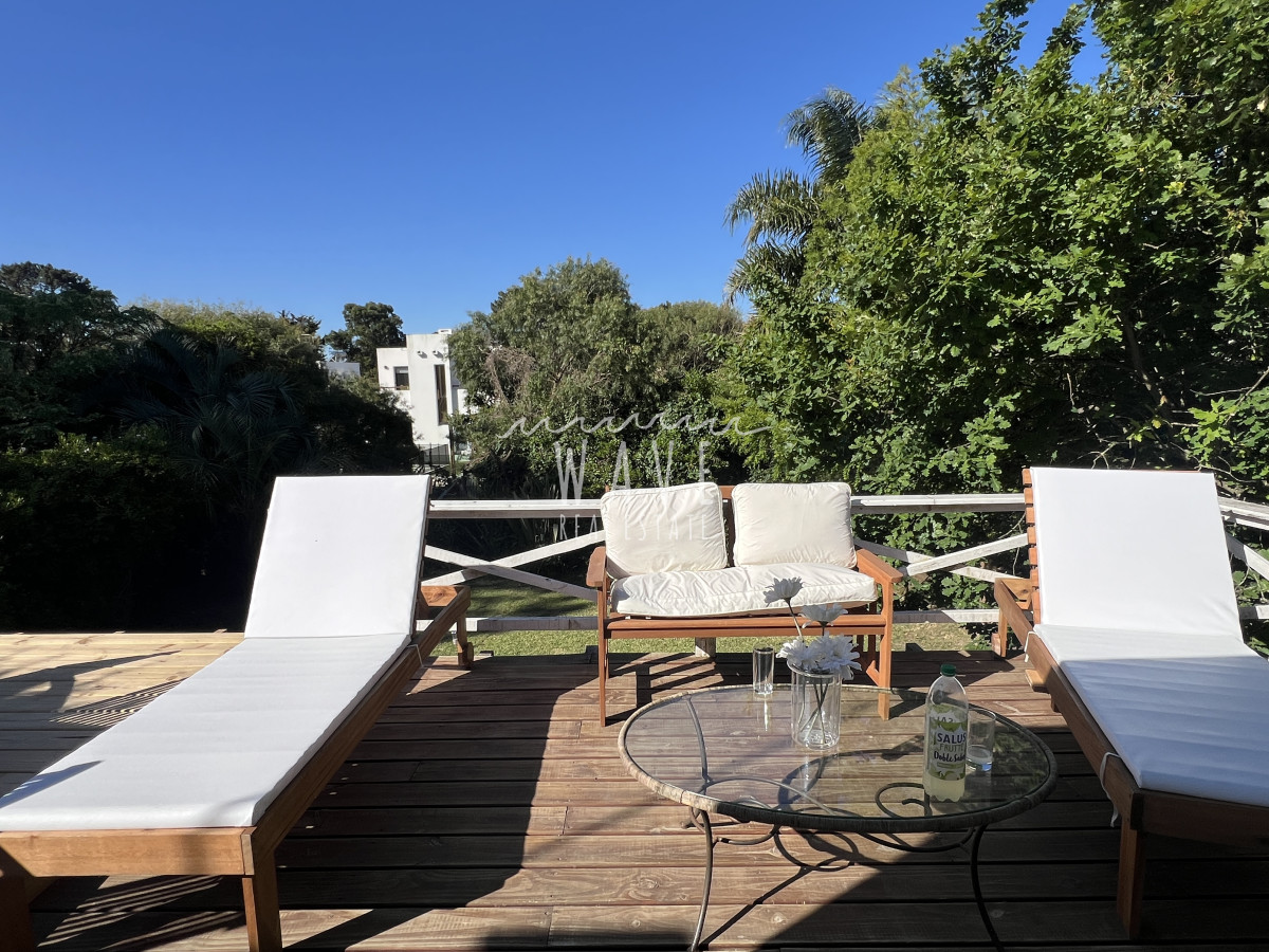 Casa ID.5149 - Casa en alquiler temporada mansa parada 43 primera línea 