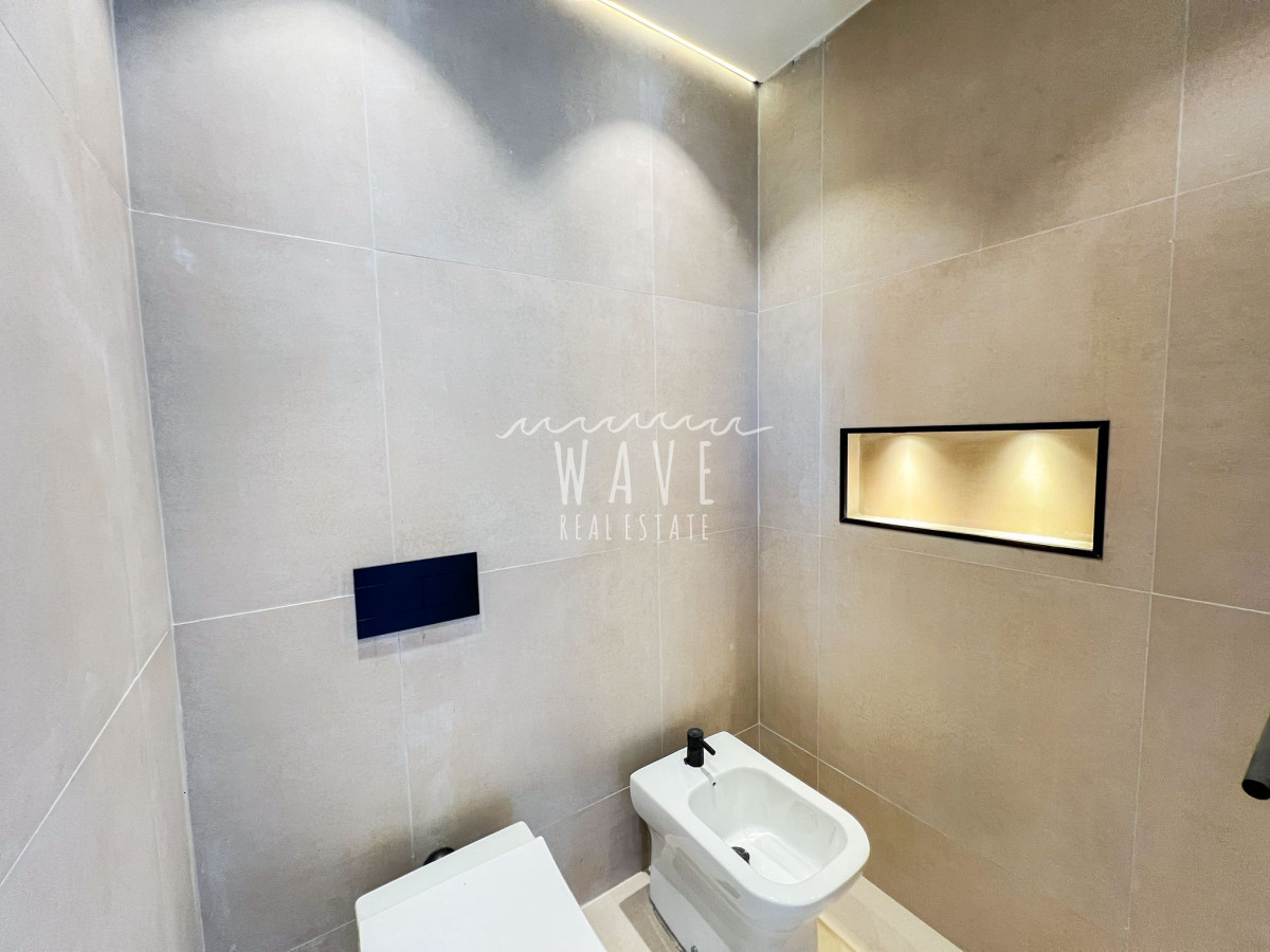 Casa ID.4985 - Alquiler de verano, Casa de 3 dormitorios en Barrio Privado, Punta Ballena, con piscinas y parrillero