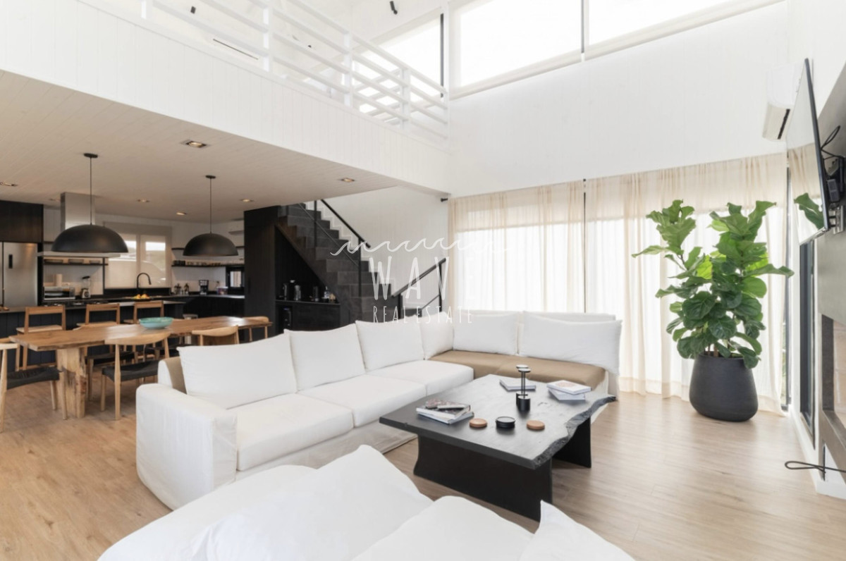 Casa ID.5897 - Alquiler Venta Casa La Juanita 3 dormitorios