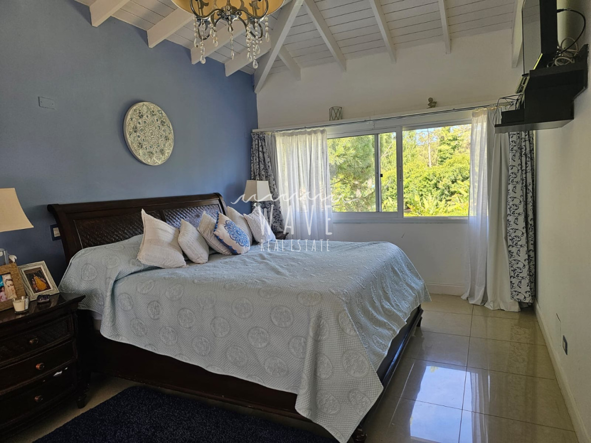 Casa ID.5461 - Venta Casa La Arbolada, Barrio Privado Punta del Este 