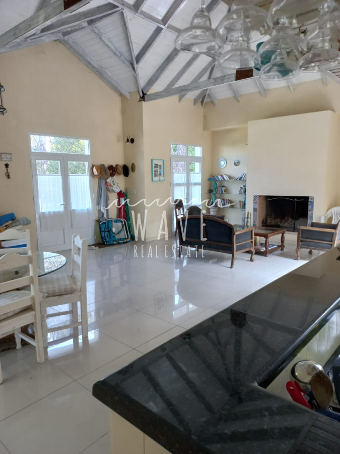 Casa ID.5318 - Venta de casa de 4 dormitorios en Montoya, La Barra