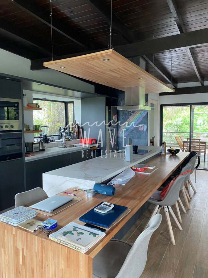 Casa ID.3757 - Montoya, casa en 3 plantas, pensada para vivir con el máximo comfort. Muy cerca del mar.
