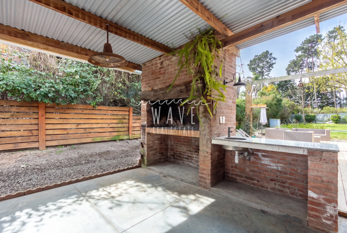 Casa ID.6082 - Venta casa en barrio privado La Arbolada, Punta del Este 