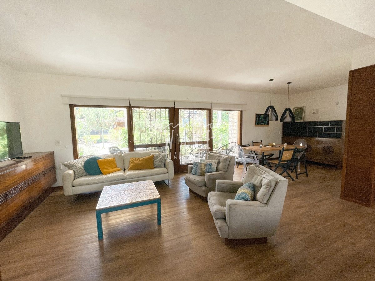 Casa ID.4369 - Hermosa casa en playa mansa para 12 personas alquiler temporada 