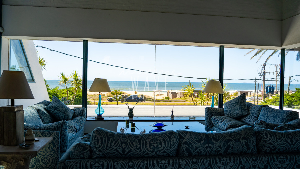 Casa ID.5220 - Venta de casa de 3 dormitorios + dep. en Montoya, La Barra