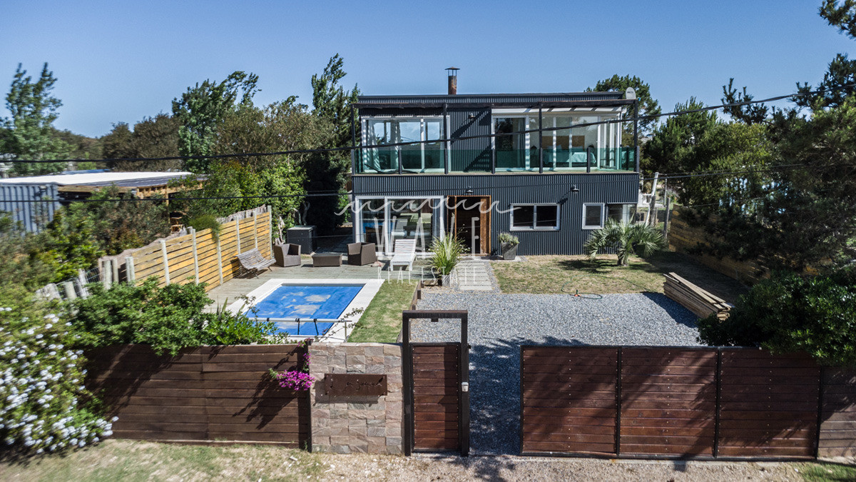 Casa ID.5399 - Venta Casa La Juanita Vista a la laguna 