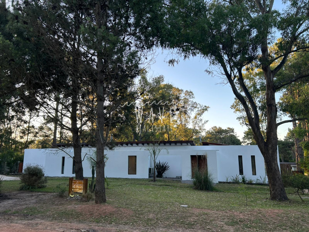 Casa ID.4684 - Alquiler Temporal Casa Barra Verde, 3 dormitorios, enorme jardín. 7 personas, Linda, cómoda, muy disfrutable.