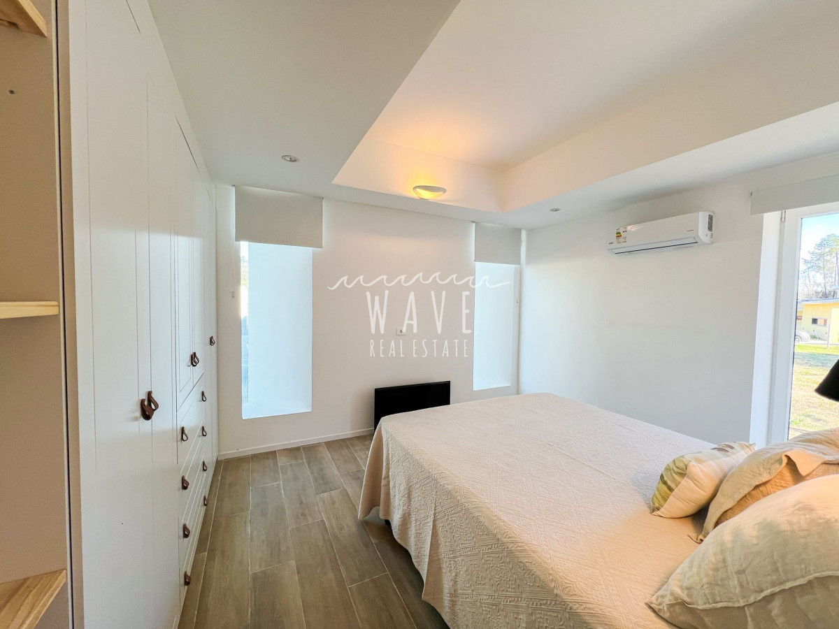 Casa ID.4985 - Alquiler de verano, Casa de 3 dormitorios en Barrio Privado, Punta Ballena, con piscinas y parrillero