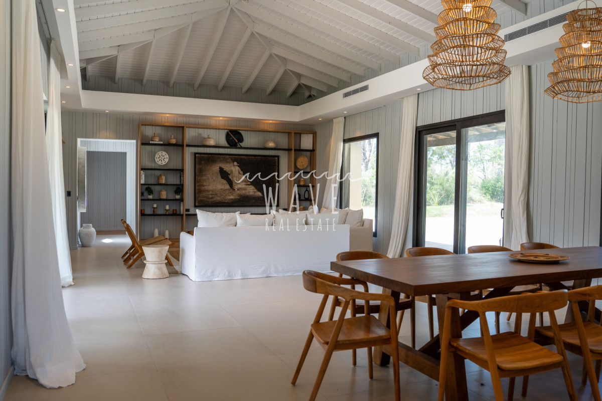 Casa ID.5413 - Venta Alquiler Casa 4 dormitorios Puerto Quetzal La Barra 