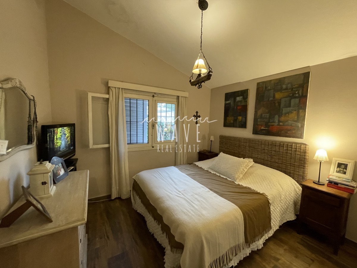 Casa ID.5057 - Hermoso chalet en playa mansa en alquiler de temporada 