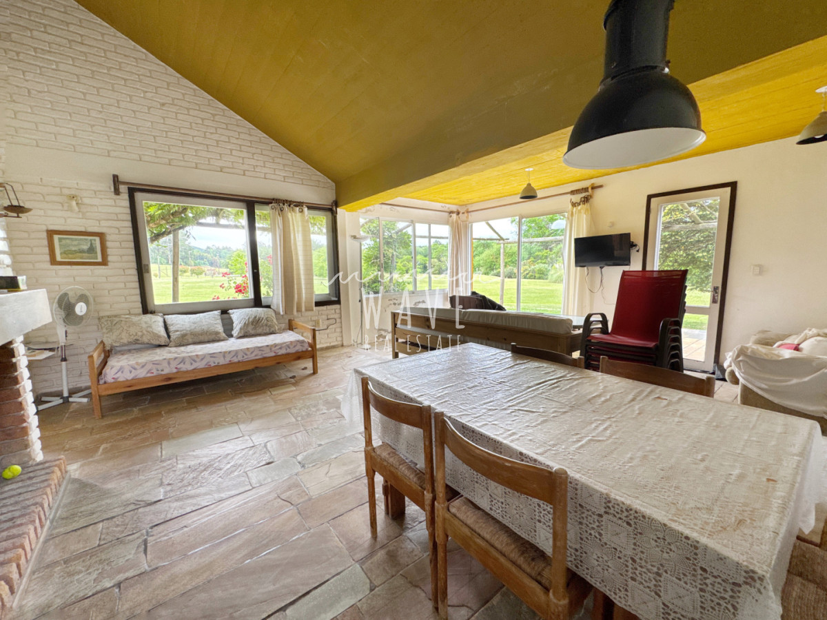 Casa ID.5037 - Venta, Casa de 3 dormitorios en Camino Lussich, Maldonado