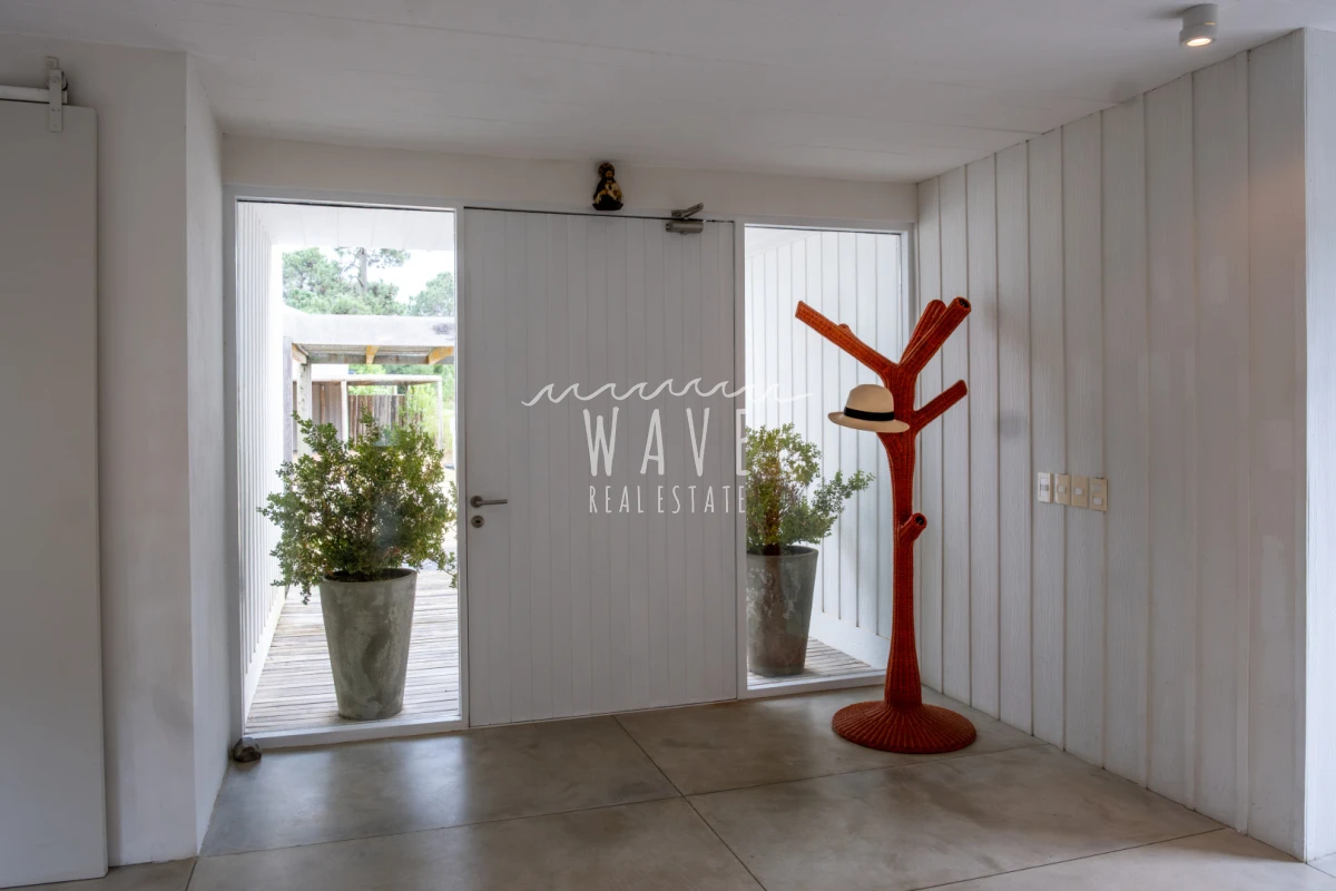 Casa ID.6135 - Venta Alquiler Casa 4 dormitorios y servicio Pinar del Faro 