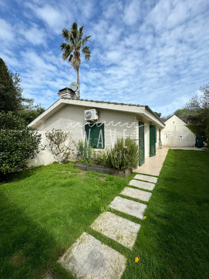 Casa ID.4484 - Brava, zona Torre del Agua, casa de 5 dormitorios y casa de huéspedes, en alquiler de verano