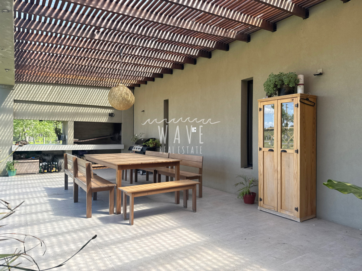 Casa ID.5126 - Venta, Casa de 3 dormitorios en Viñedos de la Tahona, Canelones