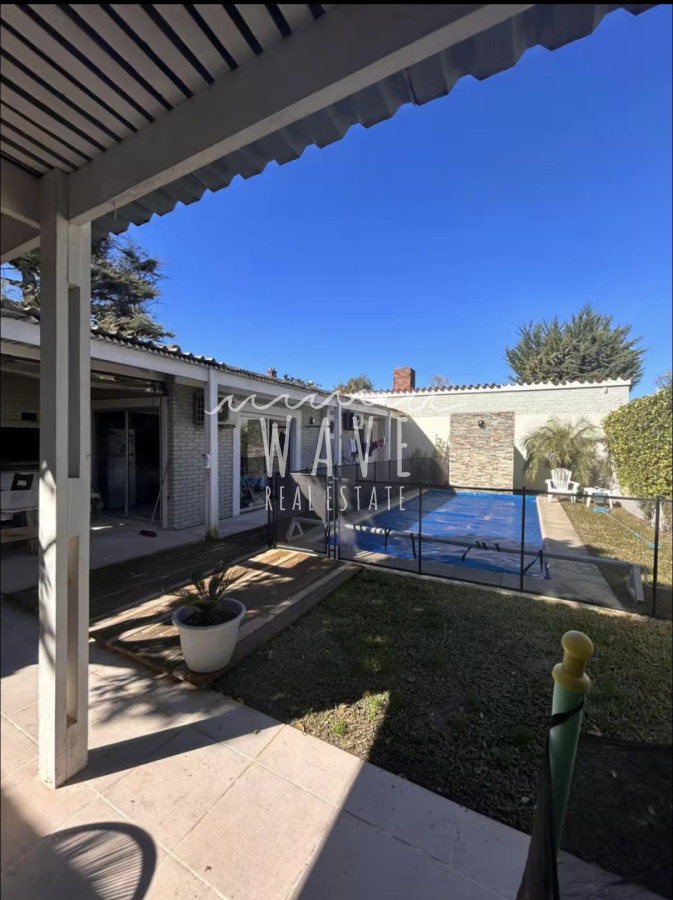 Casa ID.5767 - Casa en alquiler temporada playa mansa parada 13