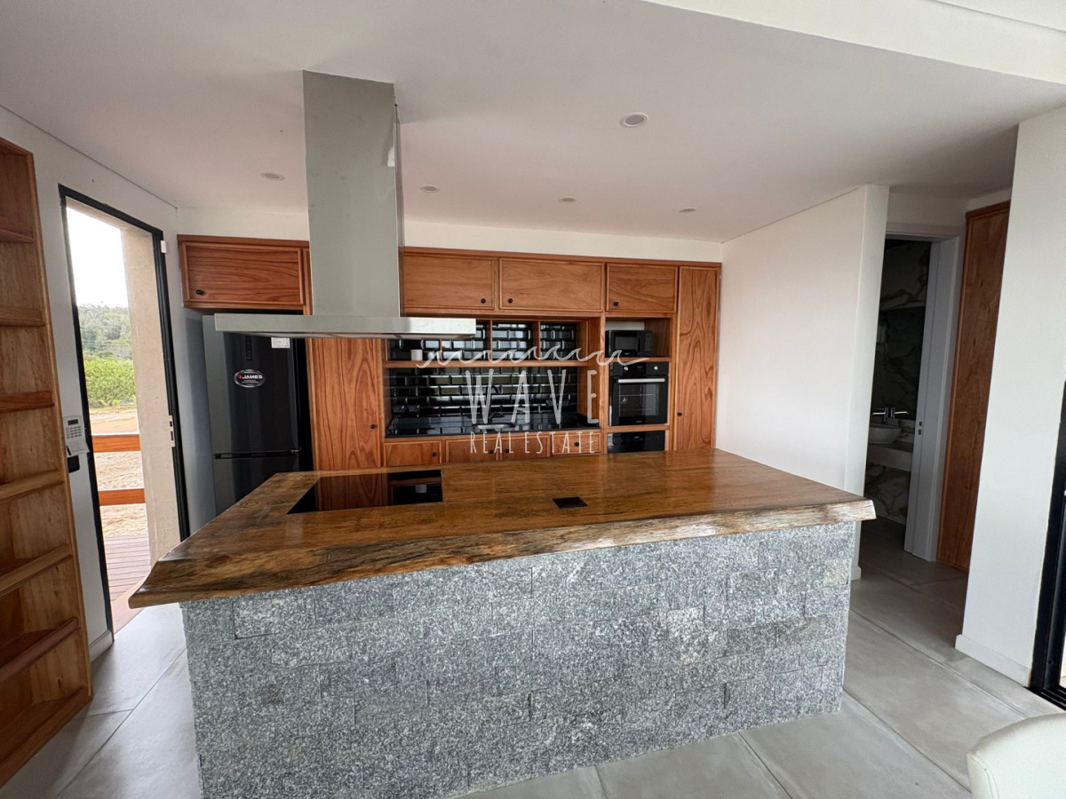 Casa ID.5194 - Venta de casa de 3 dormitorios en Santa Mónica, José Ignacio