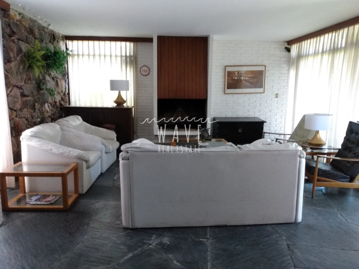 Casa ID.5407 - Casa en playa mansa alquiler invernal y temporal 