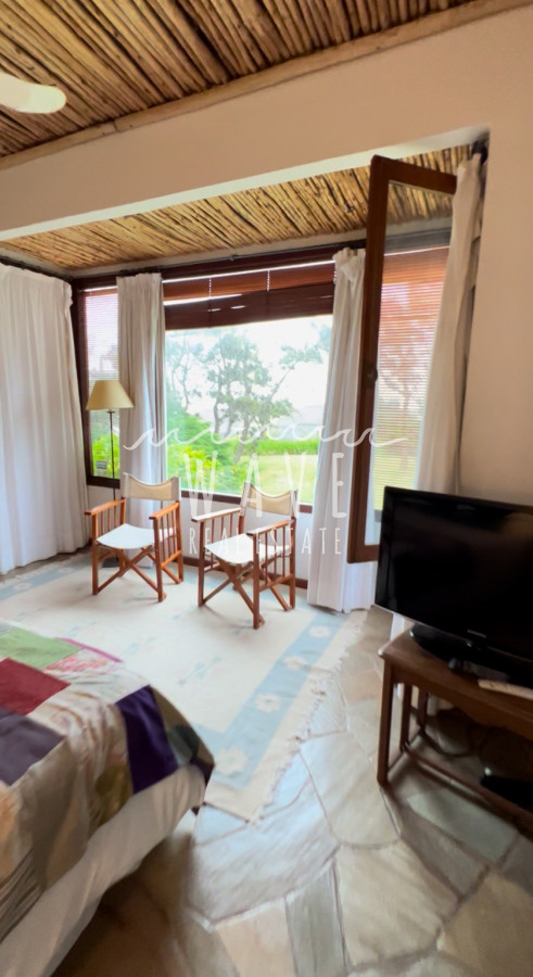 Casa ID.887 - Alquiler Temporal de Verano, Casa con 3 dormitorios en El Chorro, frente a la Playa