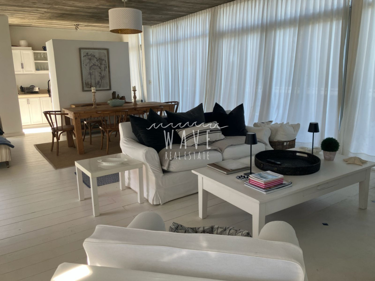 Casa ID.5763 - Alquier venta Casa 2 plantas, lote amplio La Juanita Jose Ignacio