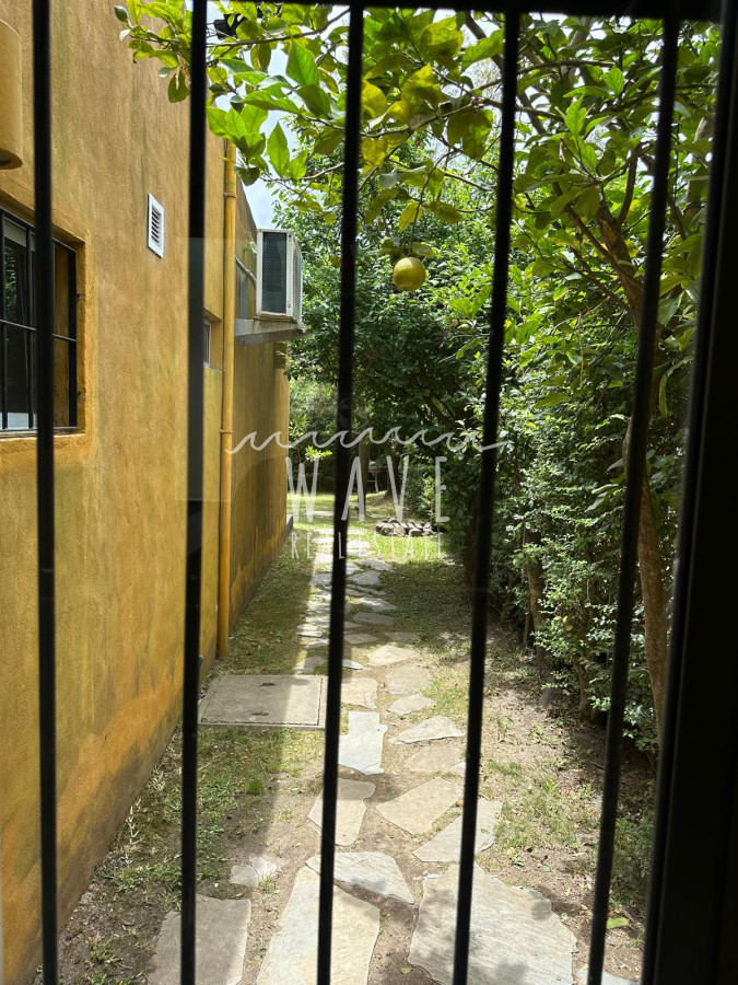 Casa ID.4737 - Alquiler Temporal , Casa de Verano, El Tesoro, 2 dormitorios.