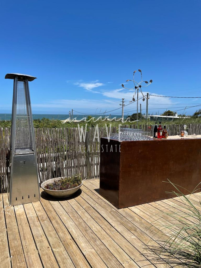 Casa ID.5179 - Venta de casa de 5 dormitorios en Punta Piedras, Manantiales