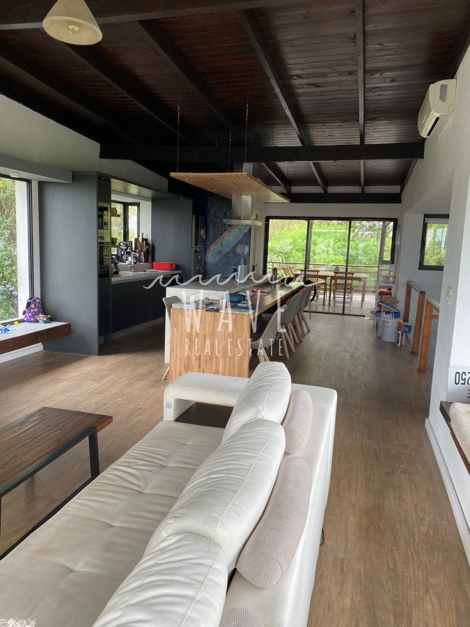 Casa ID.3757 - Montoya, casa en 3 plantas, pensada para vivir con el máximo comfort. Muy cerca del mar.