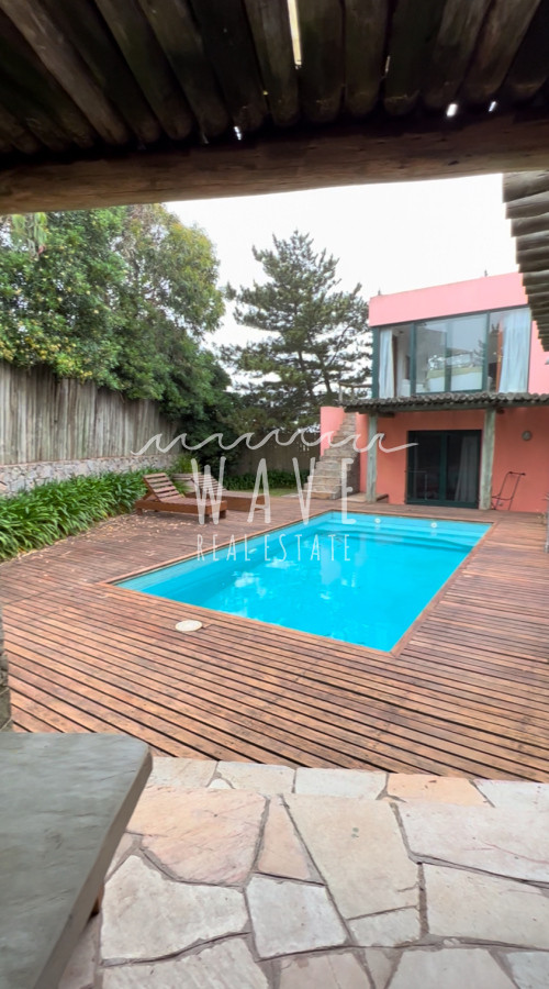 Casa ID.887 - Alquiler Temporal de Verano, Casa con 3 dormitorios en El Chorro, frente a la Playa