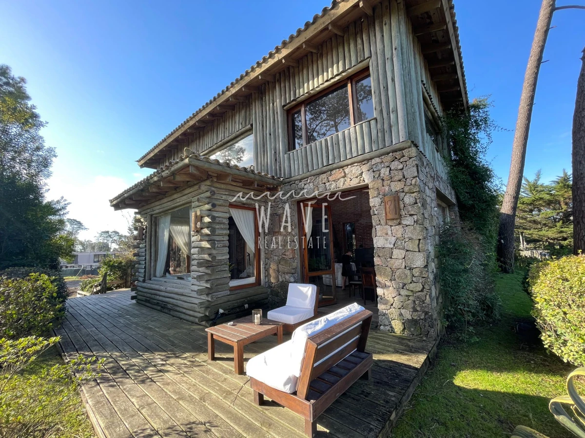 Casa ID.4541 - Alquiler de Temporada, Casa en Barrio Marly, 3 dormitorios