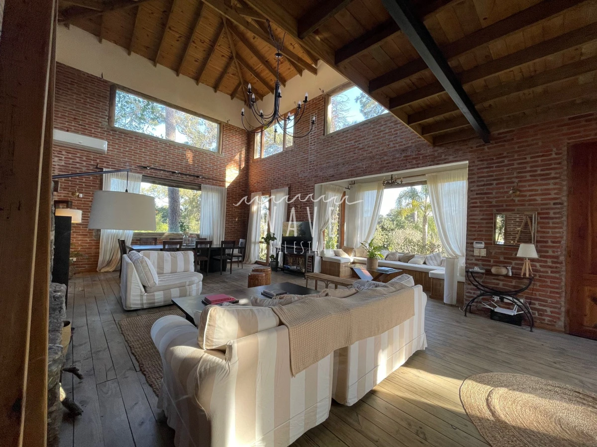 Casa ID.4541 - Alquiler de Temporada, Casa en Barrio Marly, 3 dormitorios