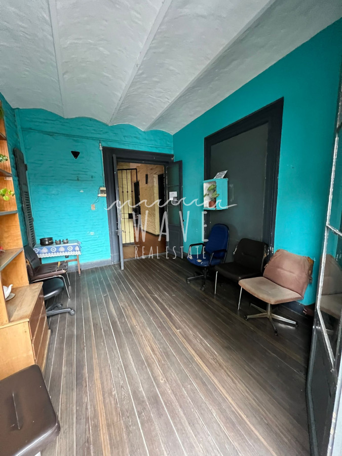 Casa ID.1823 - Casona de 10 dorm. 6 baños y Local Comercial