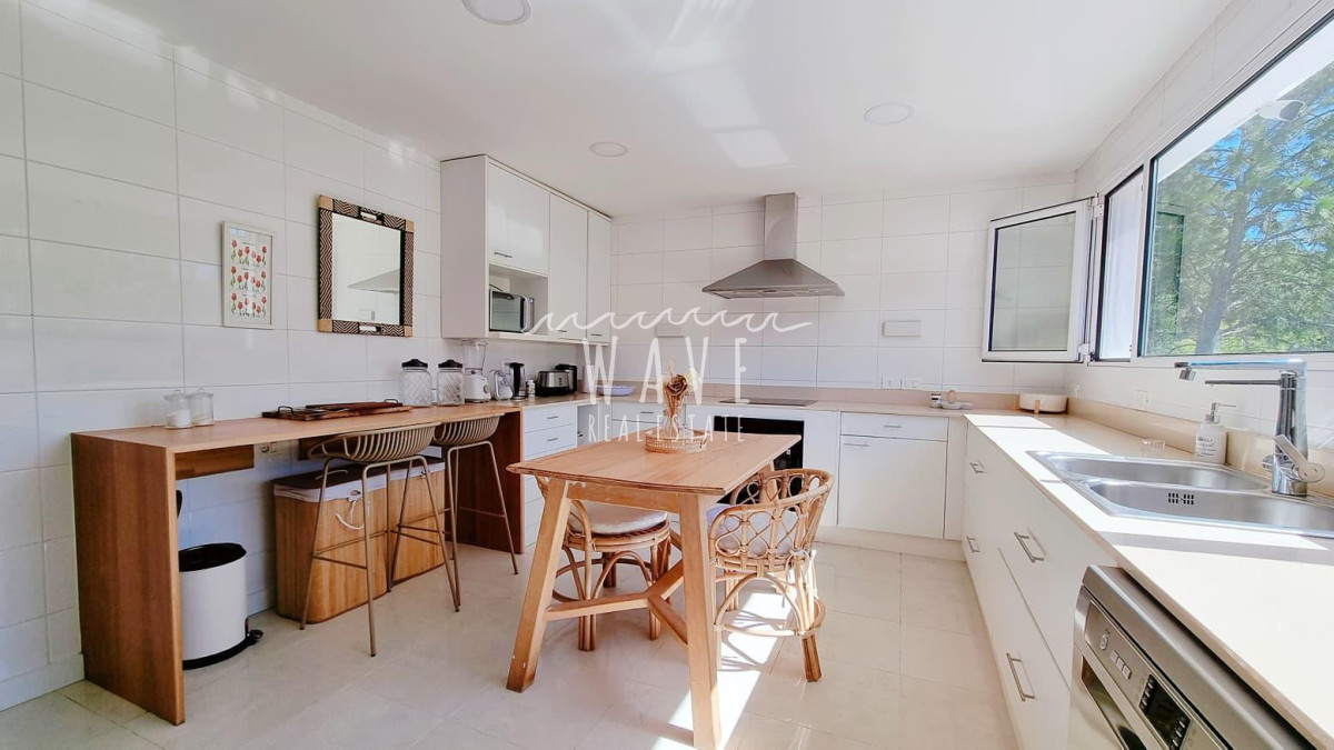 Casa ID.5287 - Hermosa casa en venta y alquiler anual 