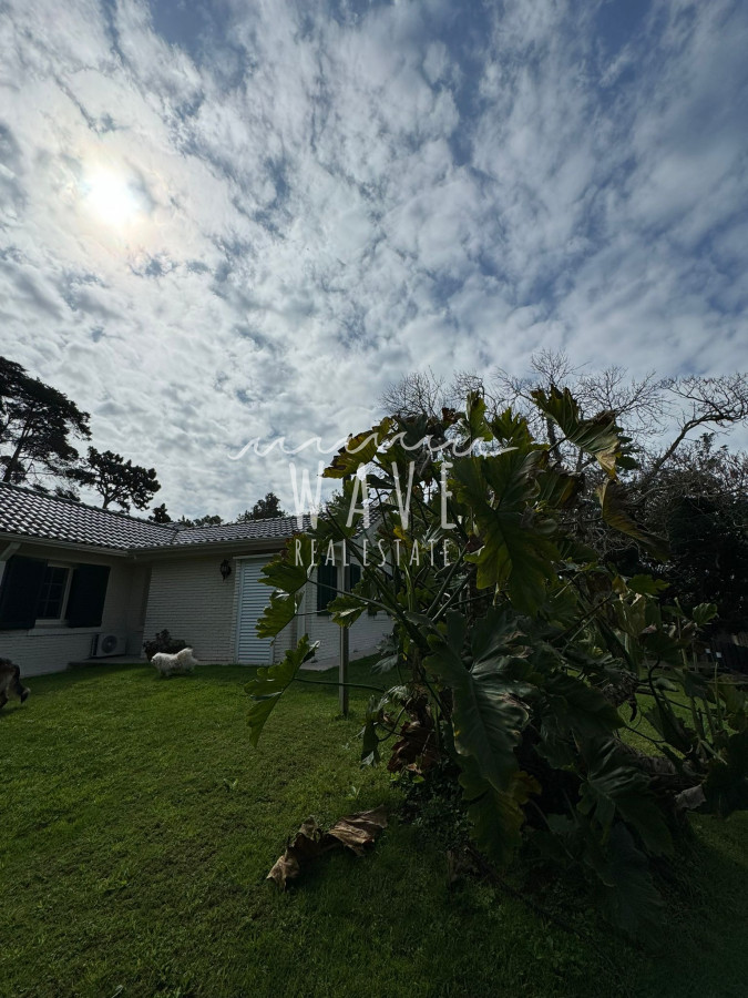 Casa ID.4484 - Brava, zona Torre del Agua, casa de 5 dormitorios y casa de huéspedes, en alquiler de verano