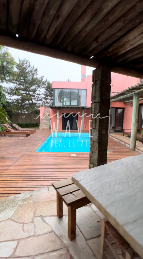 Casa ID.887 - Alquiler Temporal de Verano, Casa con 3 dormitorios en El Chorro, frente a la Playa