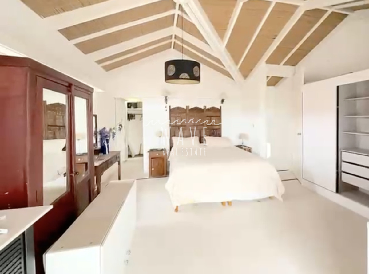 Casa ID.4975 - Venta de casa , con 4 dormitorios  en La Barra