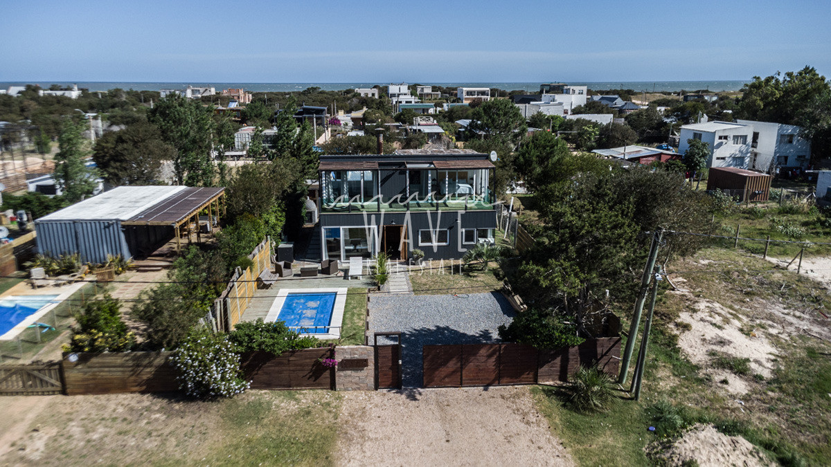 Casa ID.5399 - Venta Casa La Juanita Vista a la laguna 