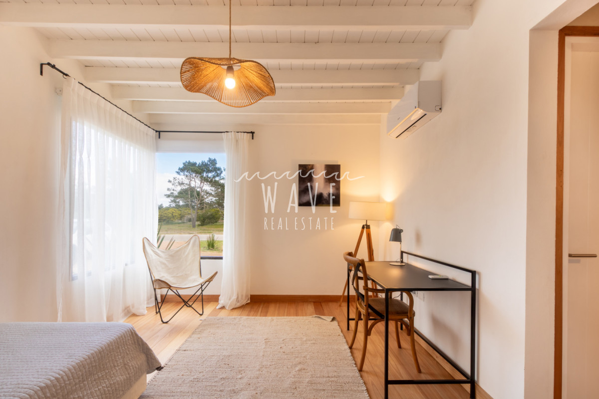 Casa ID.5953 - Venta Alquiler Casa 5 suite mas dependencia Laguna Escondida