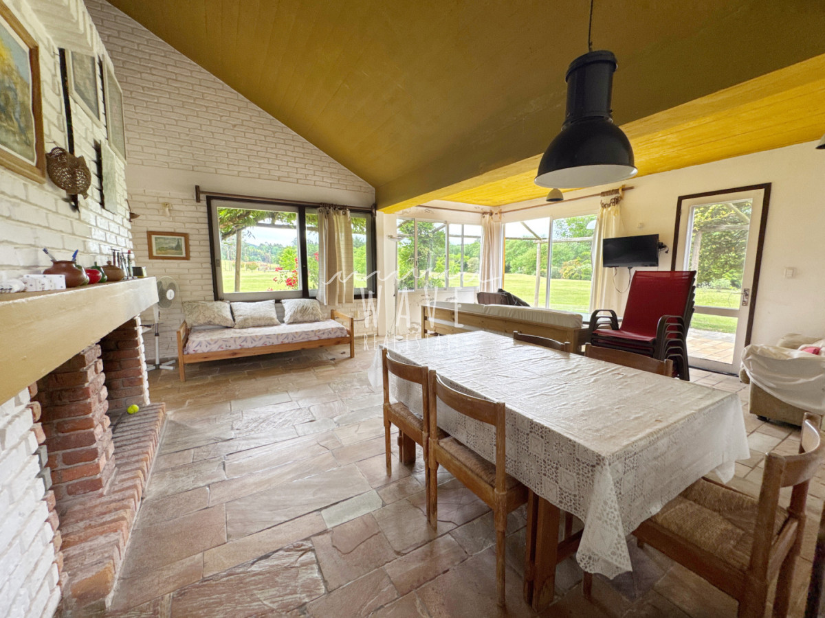 Casa ID.5037 - Venta, Casa de 3 dormitorios en Camino Lussich, Maldonado