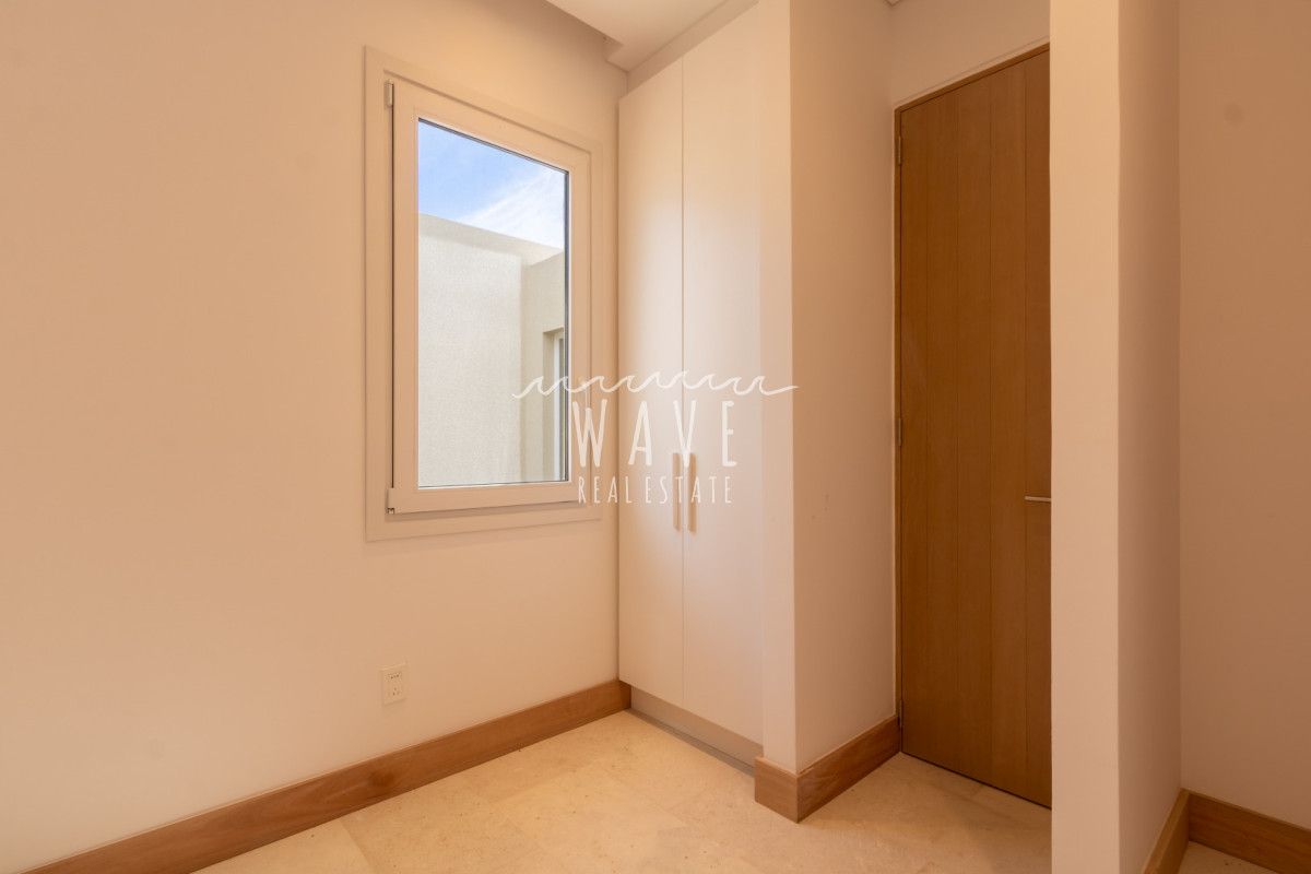 Casa ID.6148 - Venta Laguna Casa 6 dormitorios Laguna Escondida 