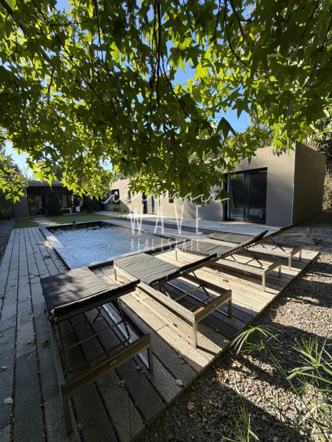 Casa ID.5489 - Venta casa Barrio Privado La Arbolada Punta del Este 