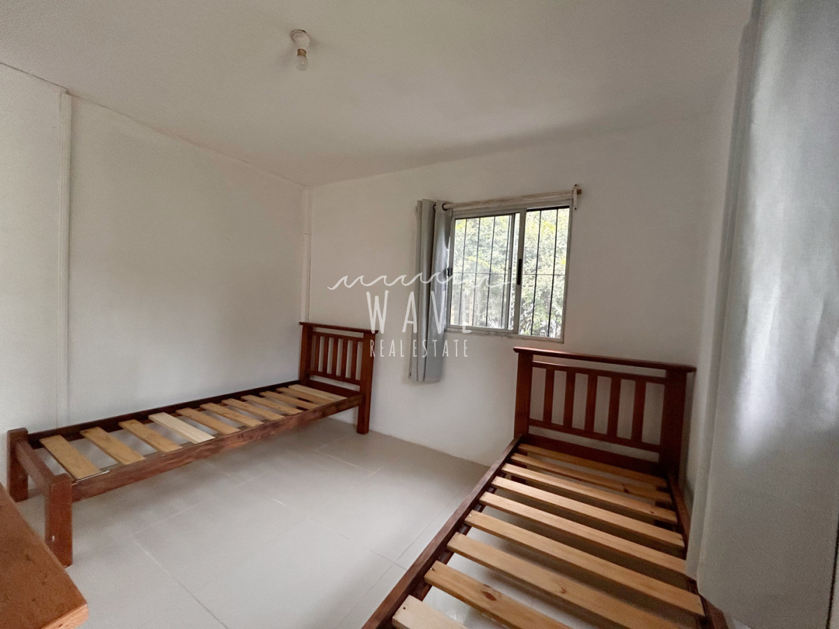 Casa ID.5217 - Casa en Venta en El Tesoro, excelente ubicación 