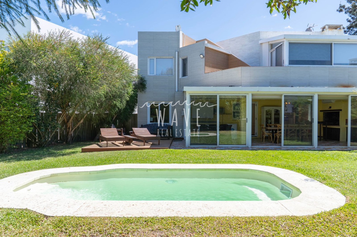 Casa ID.5268 - Venta alquiler Casa 4 dormitorios La Juanita Jose Ignacio 